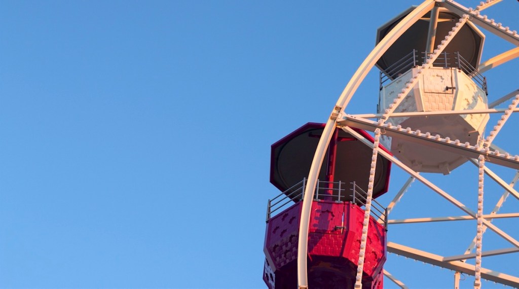 Tibidabo, Barcelona by Héctor Martínez